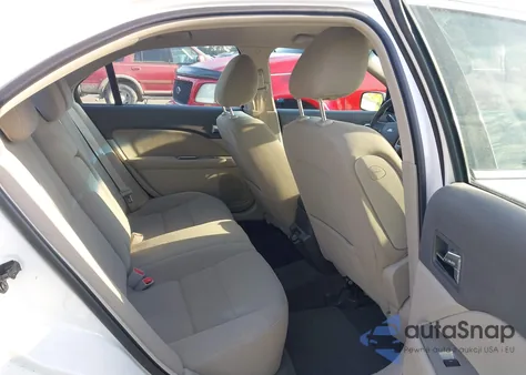 2010 Ford Fusion from USA, damaged, VIN 3FADP0L31AR395168